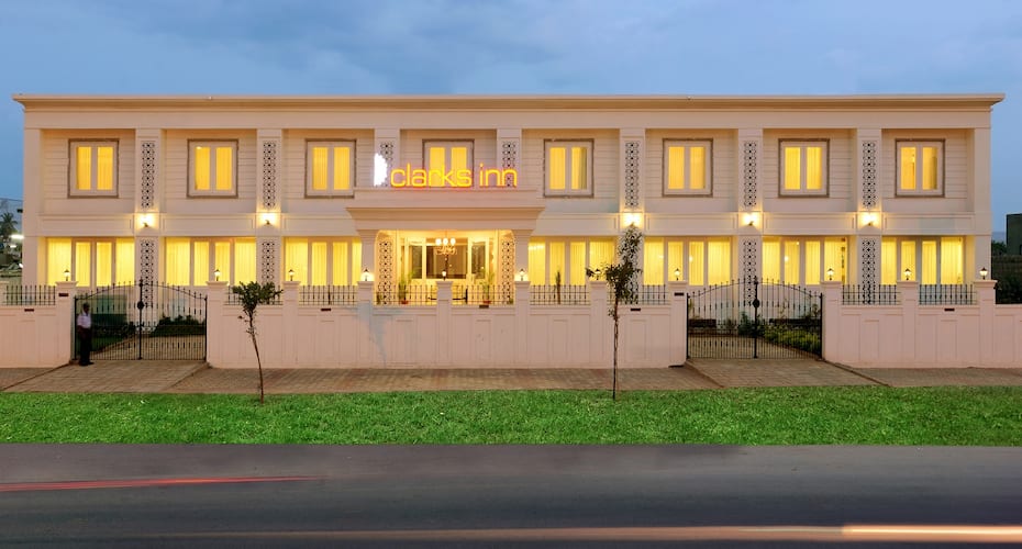 Clarks Inn Hampi, Hospet 1